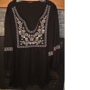 BLOOM CHIC Black EMBROIDERED long sleeve Cottagecore BOHO TOP BLOUSE Size 26
